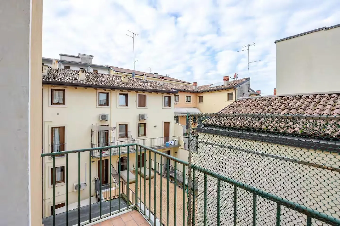 Apartment Appartamento Louis Verona Italien
